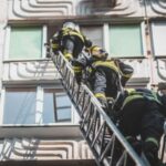 Пожежа в столиці: з квартири п’ятиповерхівки врятували жінку